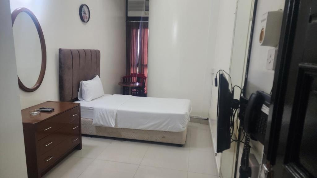 Qurum Beach Hotel Muskat Eksteriør bilde