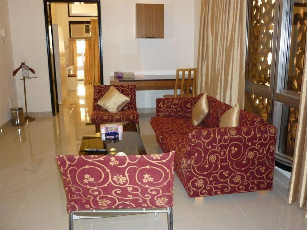 Qurum Beach Hotel Muskat Eksteriør bilde