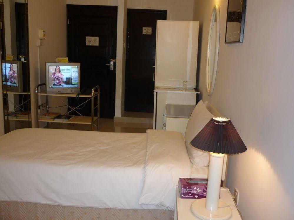 Qurum Beach Hotel Muskat Eksteriør bilde