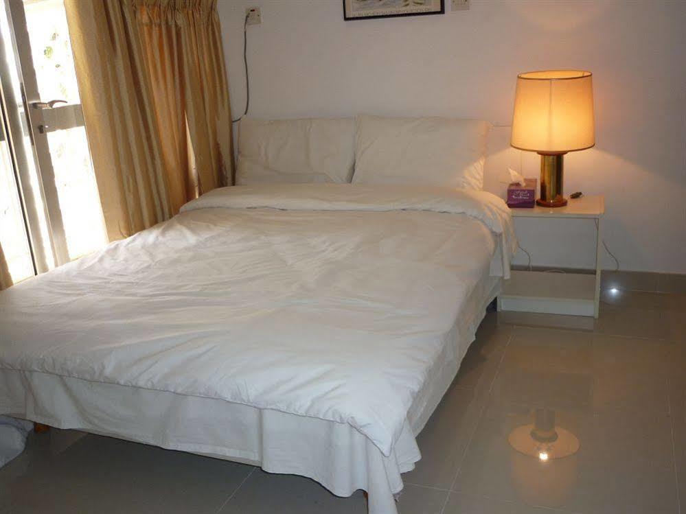 Qurum Beach Hotel Muskat Eksteriør bilde